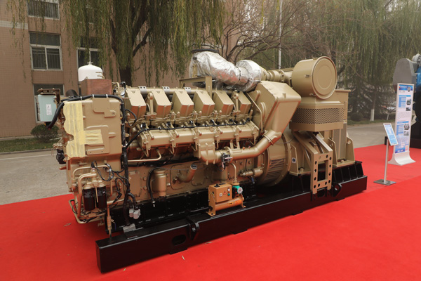 175 Serisi Dizel Motor