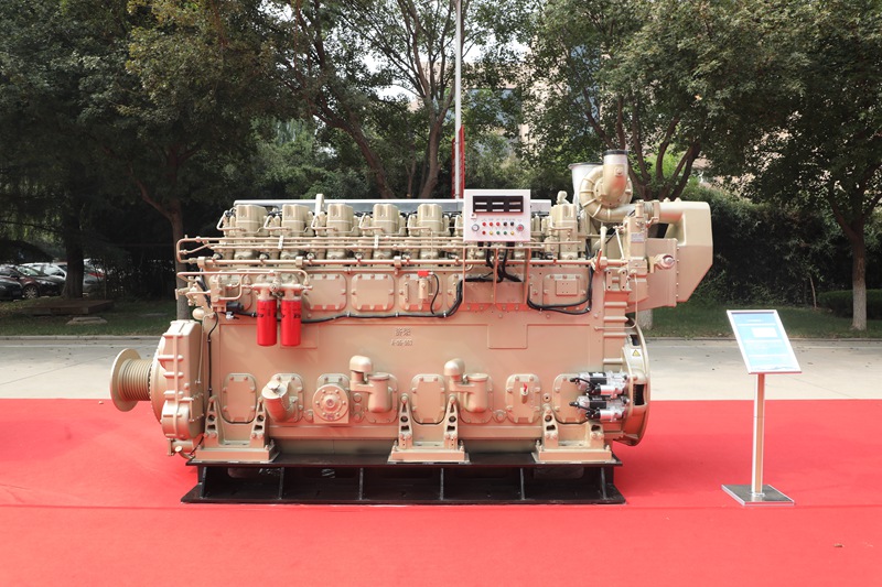 S8190 Serisi Deniz Dizel Motoru
