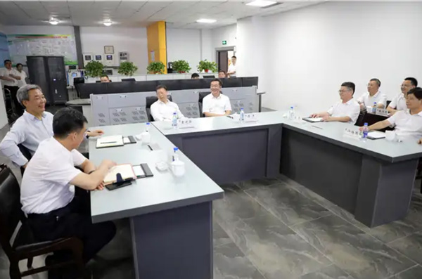 CNOOC Uzman Grubu, Araştırma ve Araştırma için CNPC Jichai Power Company Limited'i ziyaret etti CNOOC Expert Group visited CNPC Jichai Power Company Limited for Investigation and Research